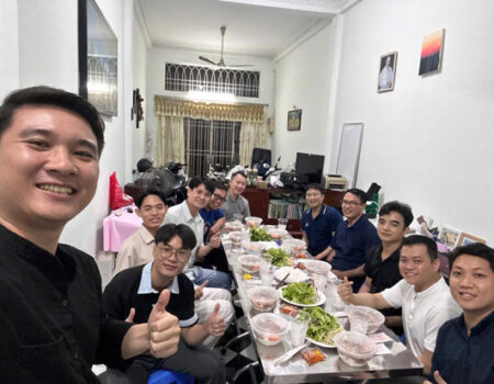 Accompaniment Vietnam. MSC