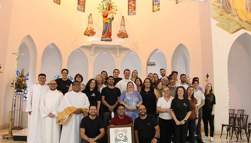 MSC Communication Network Meeting São Paulo. Missionaries of the Sacred Heart. Juliana Fontanari.