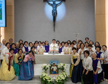 Veneration of the Relics of St Peter To Rot at MSC Korea