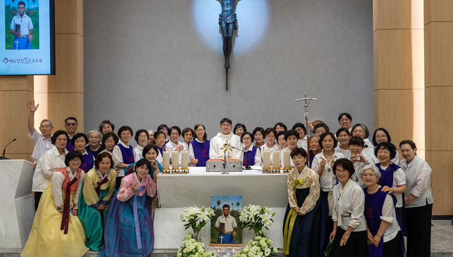 Veneration of the Relics of St Peter To Rot at MSC Korea